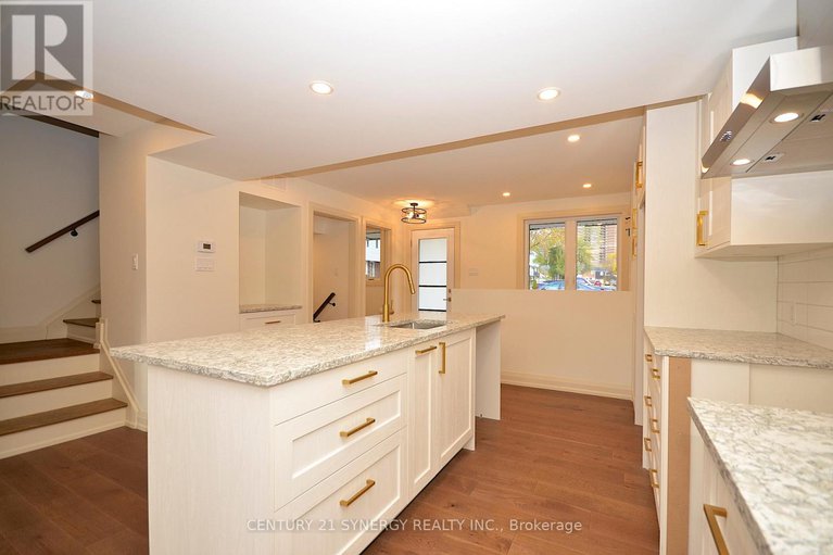 29094064/28-660-hochelaga-street/carson-meadows/ottawa/ontario/K1K2E9_15