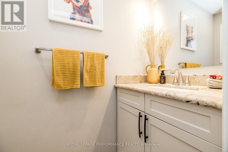 29148897/78-bujold-court/katimavik/ottawa/ontario/K2L3N8_4