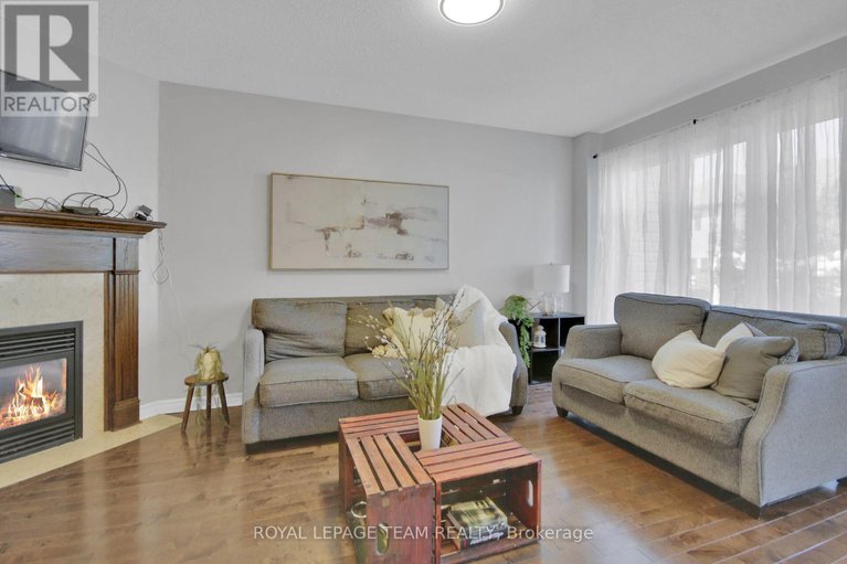 28793736/123-talltree-crescent/stittsville-central/ottawa/ontario/K2S0B1_5