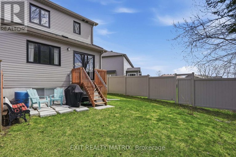 29646598/368-twilight-avenue/village-of-russell/russell/ontario/K4R0E6_31