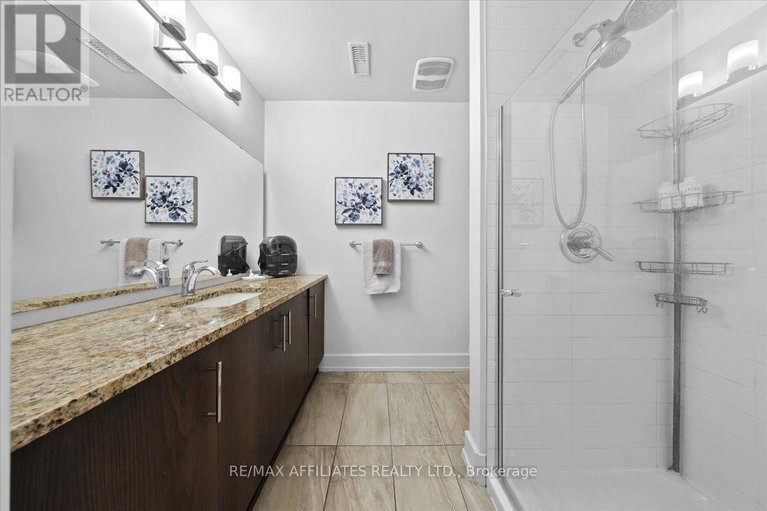 28756079/3-23-bergeron-private/chapel-hill/ottawa/ontario/K1C0C2_23