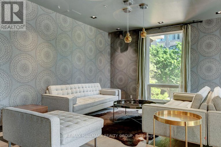 29216247/907-428-sparks-street/ottawa-centre/ottawa/ontario/K1R0B3_29