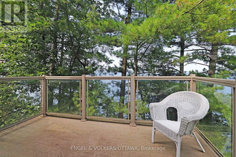 29413884/146-becks-shore-road/drummond-n-elmsley-drummond-twp/drummondnorth-elmsley/ontario/K7H3C8_21