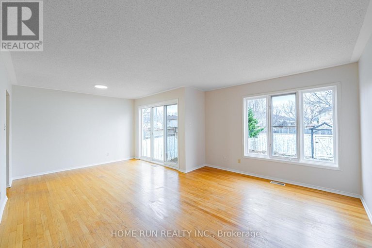 29554802/182-windhurst-drive/barrhaven-east/ottawa/ontario/K2G6J4_10