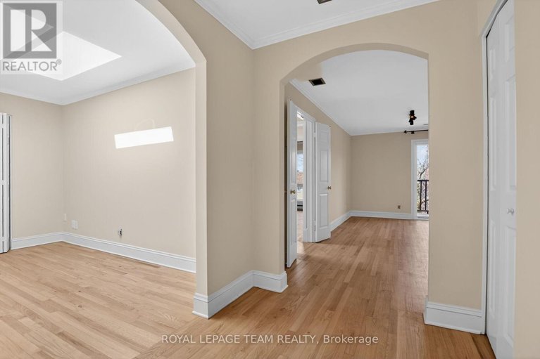 29603323/9-160-bruyere-street/lower-townbyward-market/ottawa/ontario/K1N5E1_4