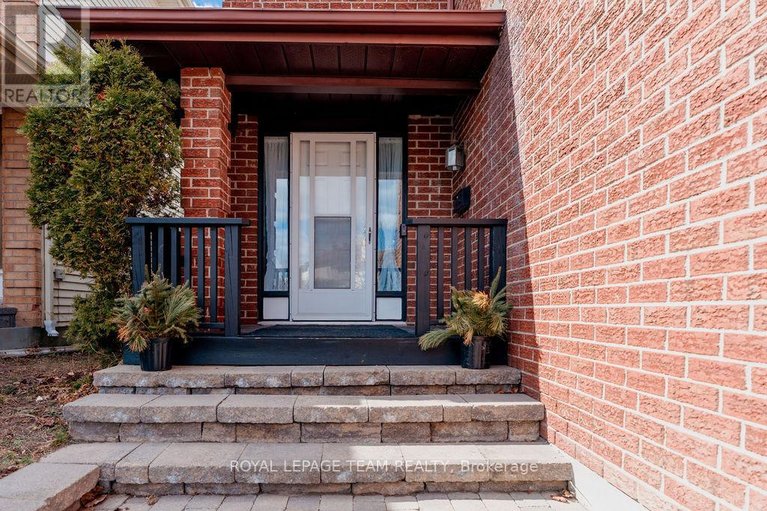 29615075/16-pickwick-drive/cedargrovefraserdale/ottawa/ontario/K2J3G1_3