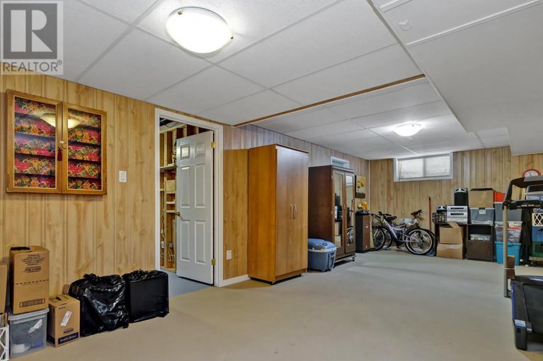 29149892/144-sandra-crescent/town-of-rockland/clarence-rockland/ontario/K4K1R7_34