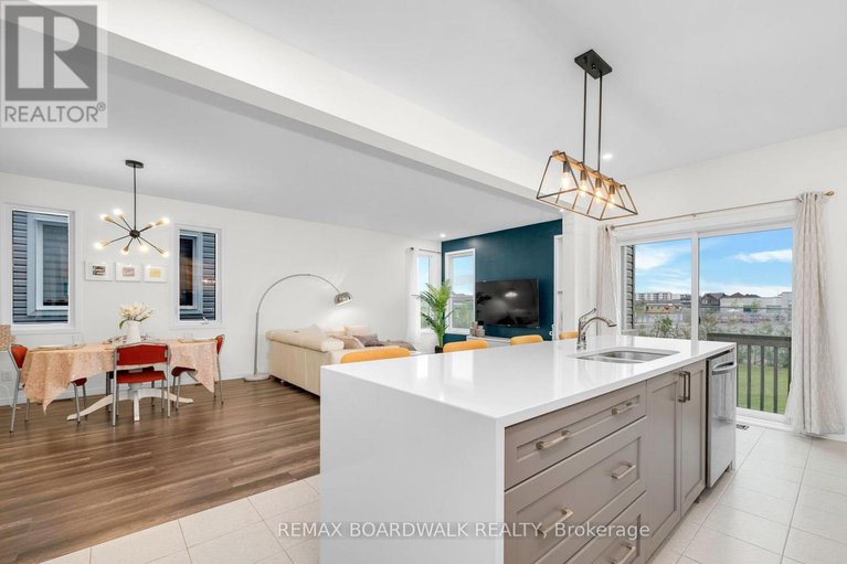 29379642/302-haliburton-heights/emerald-meadowstrailwest/ottawa/ontario/K2S1S3_21