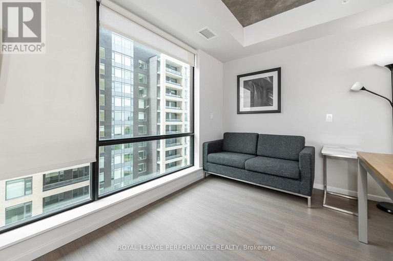 29665093/1118-105-champagne-avenue-s/west-centre-town/ottawa/ontario/K1S5E5_13