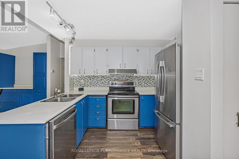 28901939/461-duvernay-drive/queenswood-heights-south/ottawa/ontario/K1E2N7_11