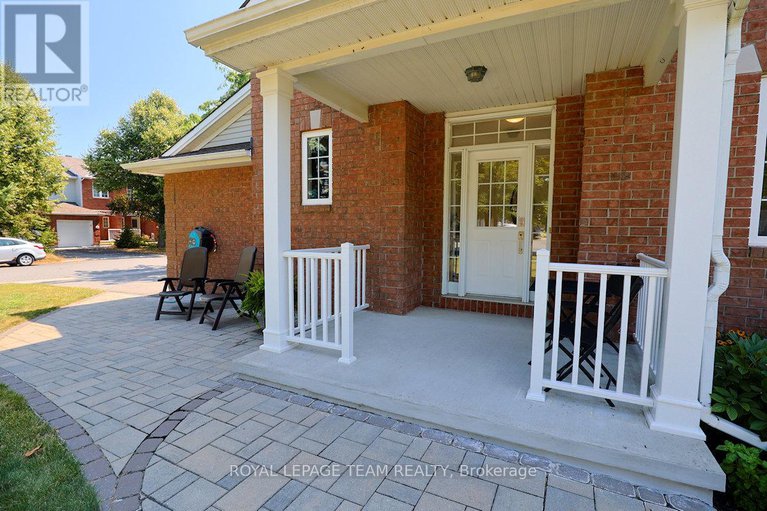 28726721/46-kettleby-street/beaverbrook/ottawa/ontario/K2K3C4_8
