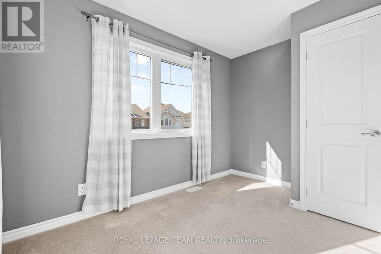 29049857/841-regulus-ridge/half-moon-bay/ottawa/ontario/K2J6S9_29