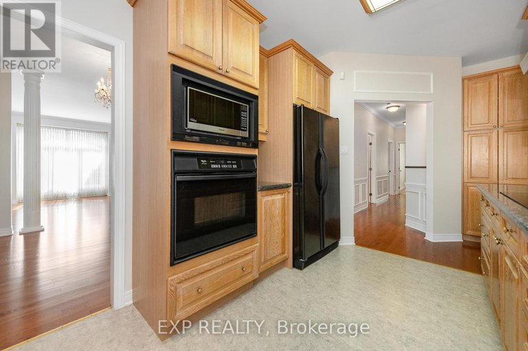 28890055/243-marilyn-avenue/mooneys-bayrevelstoke/ottawa/ontario/K1V7E4_20