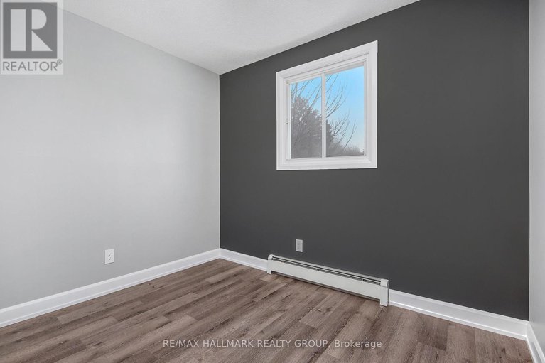 29071780/242-castlefrank-road/glencairnhazeldean/ottawa/ontario/K2L1T5_14