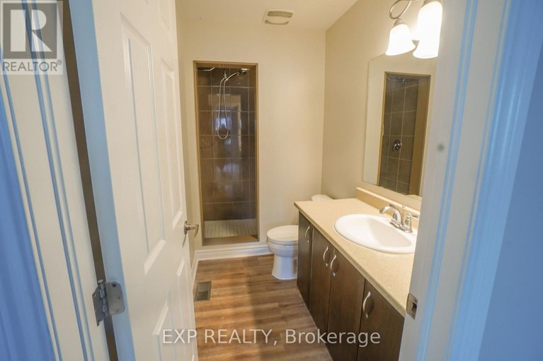 29494156/229-cayman-road/stittsville-north/ottawa/ontario/K2S0N8_11