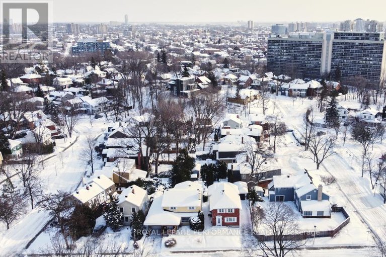 29349963/6-elmdale-avenue/lindenlea/ottawa/ontario/K1M1A4_42