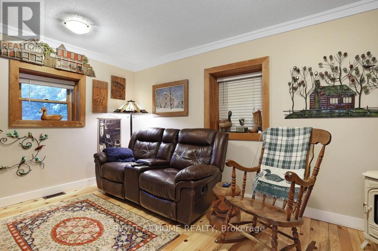 28646324/120-burgess-drive/drummondnorth-elmsley-north-elmsley-twp/drummondnorth-elmsley/ontario/K7H3C5_14