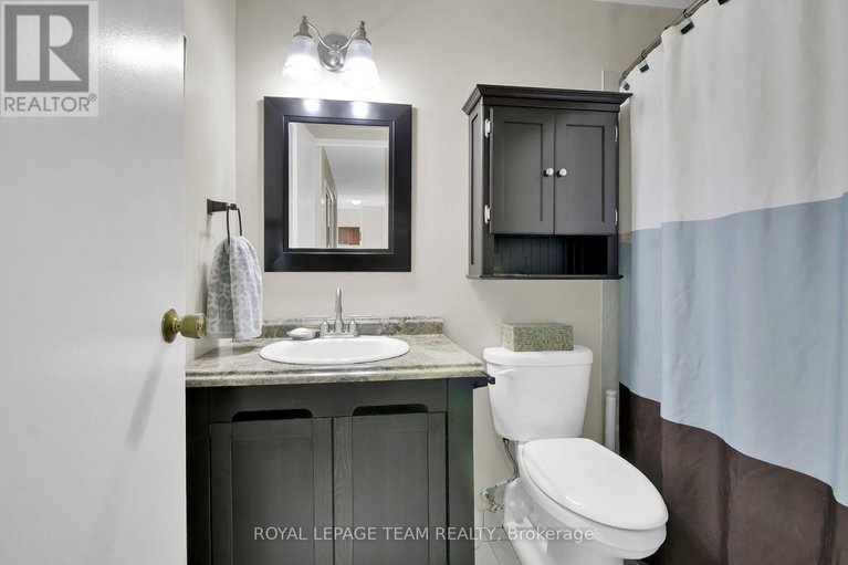 29669549/408-3360-southgate-road/south-keys/ottawa/ontario/K1V9A6_26