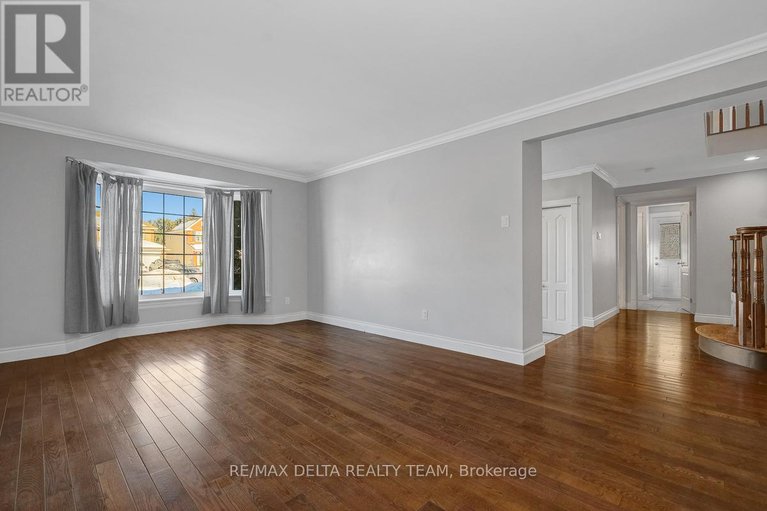 29424744/1662-hunters-run-drive-w/chapel-hill/ottawa/ontario/K1C2H3_7