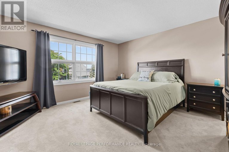 28630498/666-valin-street/fallingbrookgardenway-south/ottawa/ontario/K4A3X1_34