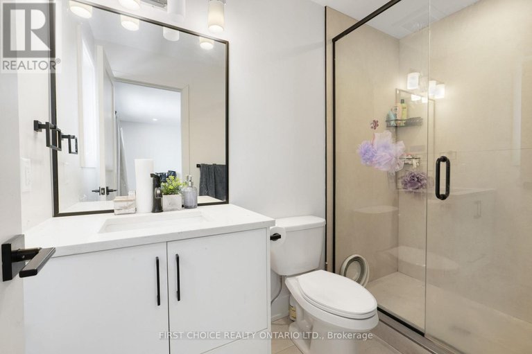 29428405/271-queen-mary-street/overbrookcastle-heights/ottawa/ontario/K1K1X1_24