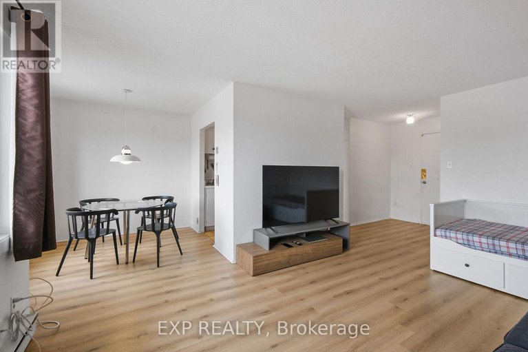 28348903/305b-2041-arrowsmith-drive/beacon-hill-south/ottawa/ontario/K1J7V7_8