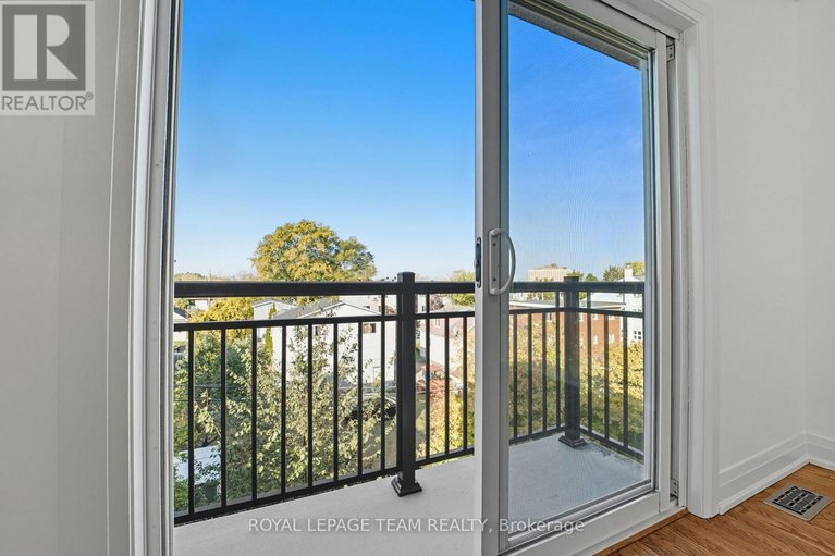 29259375/1512-clementine-boulevard/billings-bridge/ottawa/ontario/K1H8E9_26