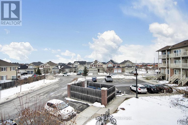 29574552/41-204-shanly-private/stonebridge/ottawa/ontario/K2J5X6_40