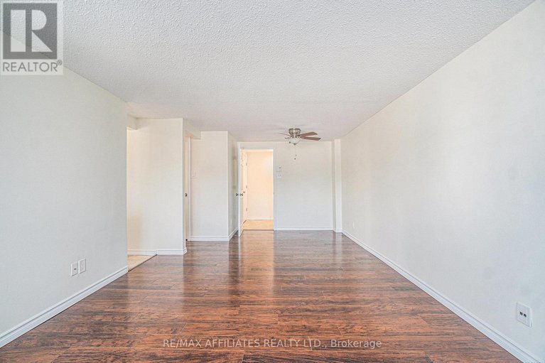 28674338/114-6532-bilberry-drive/orleans-wood/ottawa/ontario/K1C4N9_2