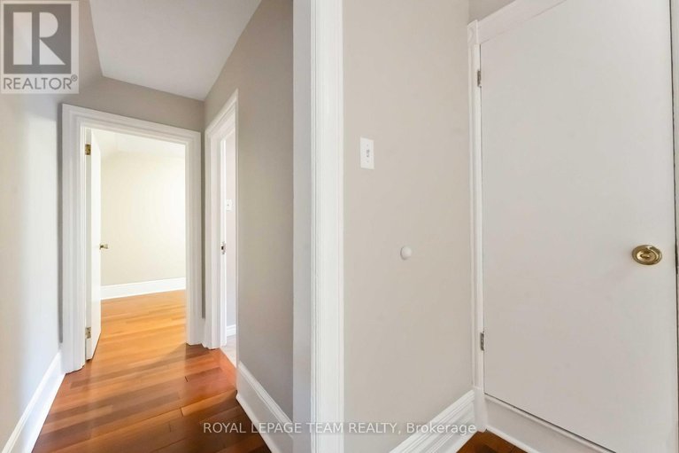 28930931/205-pretoria-avenue/glebe/ottawa/ontario/K1S1X1_22
