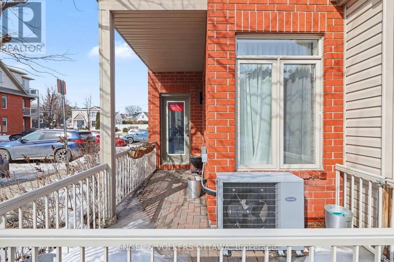 29450106/b-300-meilleur-private/vanier/ottawa/ontario/K1L0A2_7