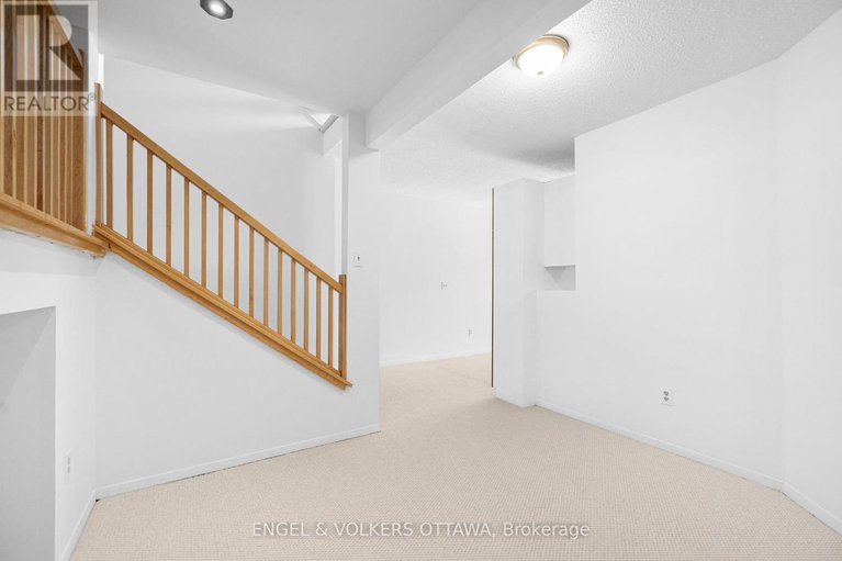 28241154/306-cathcart-street/lower-town/ottawa/ontario/K1N5C4_13