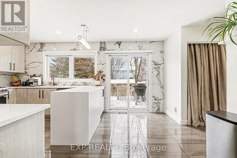 29193783/7-merlin-street/embrun/russell/ontario/K0A1W0_14