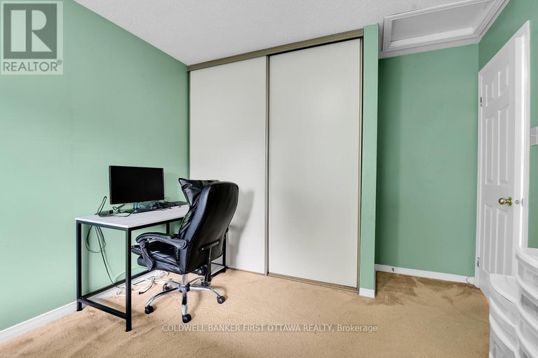 28733252/23-manju-street/hunt-club-park/ottawa/ontario/K1G4T9_24