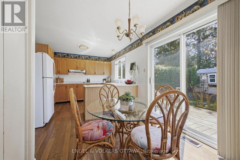 29641175/17-durbin-court/katimavik/ottawa/ontario/K2L3T7_17