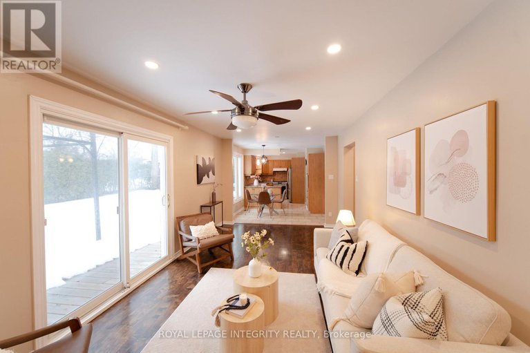 29260642/1953-marquis-avenue/beaconwood/ottawa/ontario/K1J8J3_18