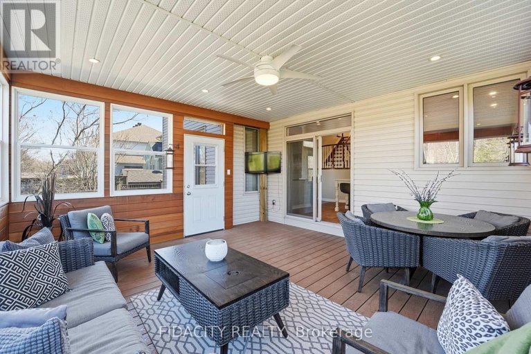 29657561/172-coyote-crescent/stittsville-south/ottawa/ontario/K2S2G6_23