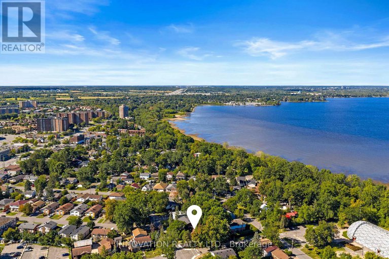 28847370/2931-ahearn-avenue/britannia/ottawa/ontario/K2B7A2_45