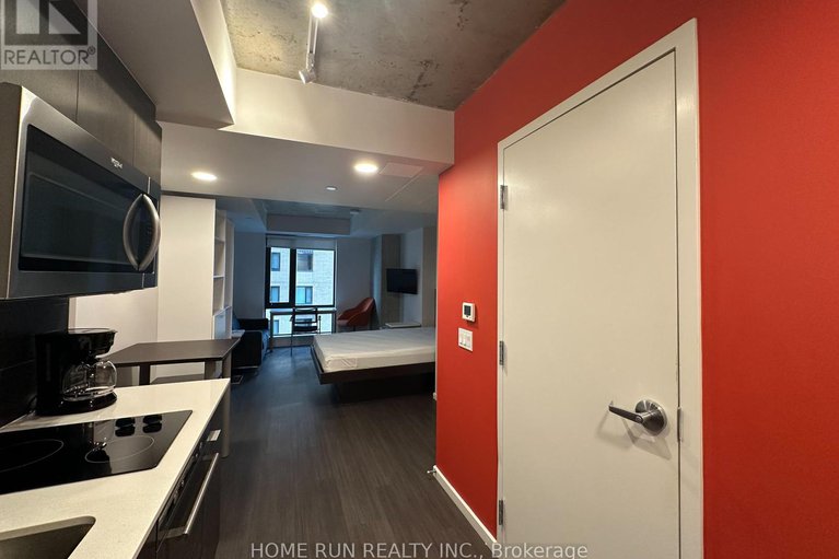 28418657/1911-105-champagne-avenue/west-centre-town/ottawa/ontario/K1S5E5_6
