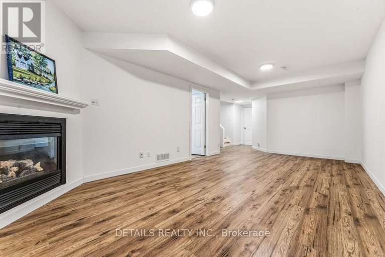 29659190/8-wimbledon-way/morgans-grantsouth-march/ottawa/ontario/K2K3J2_22