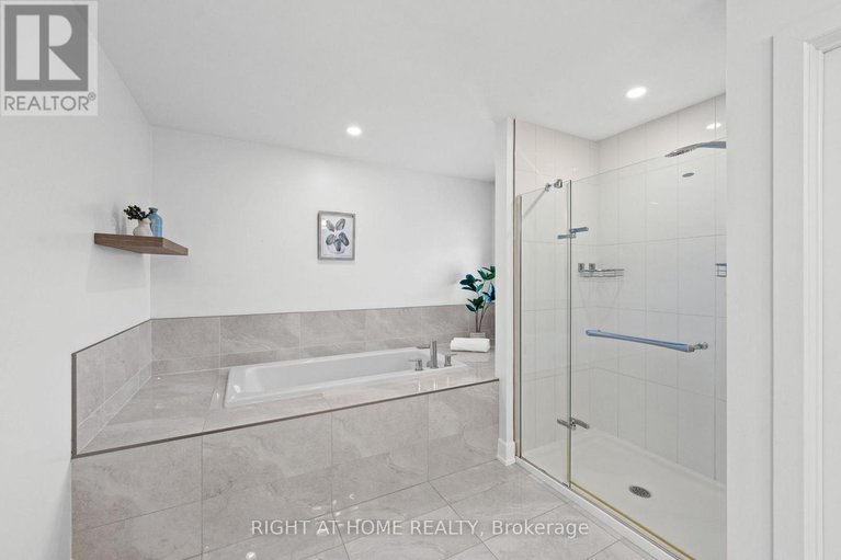 29398268/424-golden-springs-drive/riverside-southgloucester-glen/ottawa/ontario/K4M0B9_24