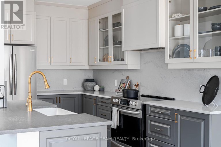 28646957/1026-depencier-drive/north-grenville-twp-kemptville-south/north-grenville/ontario/K0G1J0_4