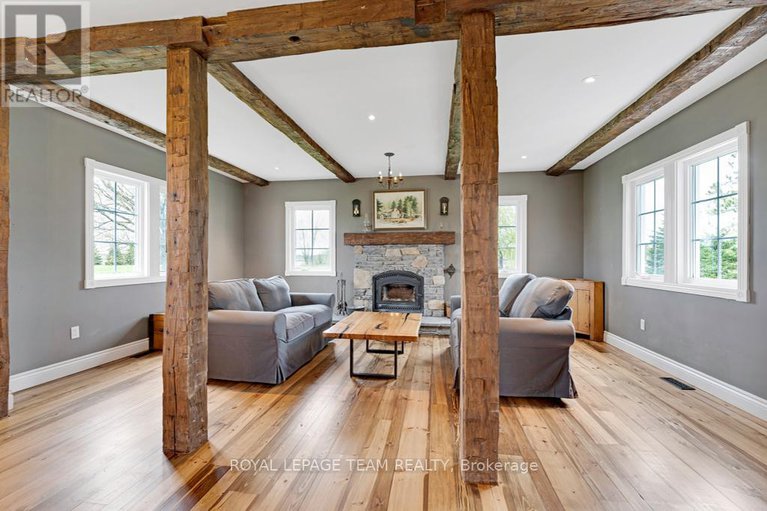 29244168/1285-craig-road/north-grenville-twp-kemptville-south/north-grenville/ontario/K0G1S0_12