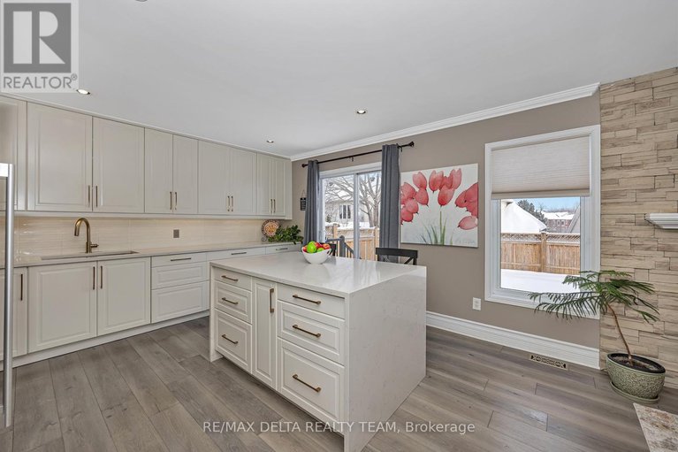 29375289/39-sunvale-way/barrhaven-east/ottawa/ontario/K2G6Y1_13