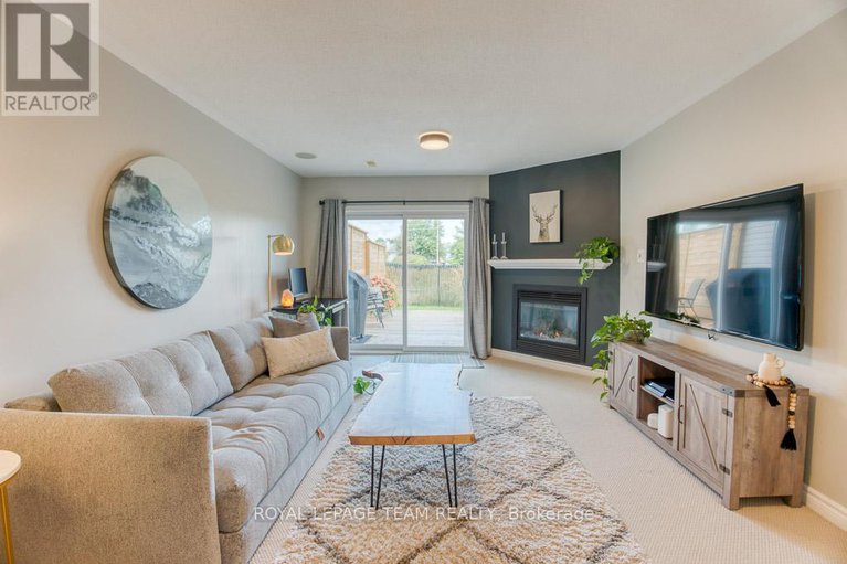 28808574/292-forestbrook-street/morgans-grantsouth-march/ottawa/ontario/K2K0B9_29