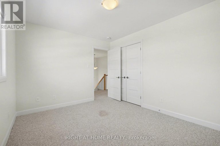 29439630/429-aurora-street/russell-twp/russell/ontario/K4R0L3_16