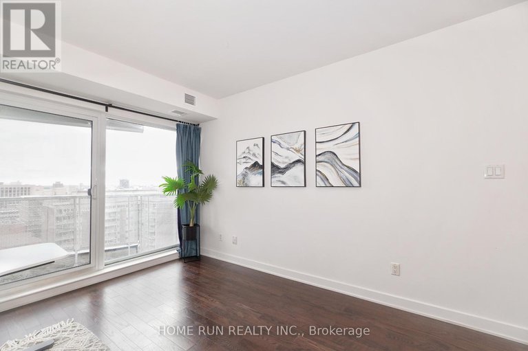 29085995/1306-40-nepean-street/ottawa-centre/ottawa/ontario/K2P0X5_11