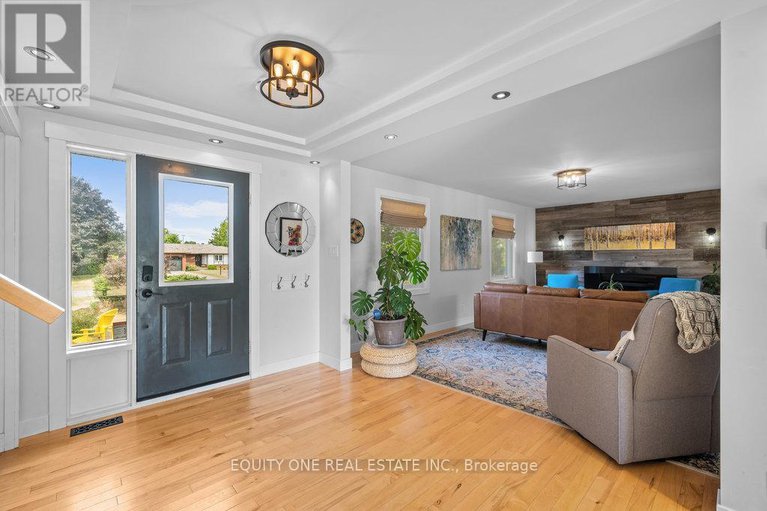 28818667/7038-quinnfield-way/greely/ottawa/ontario/K4P1B7_4