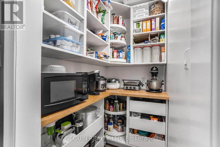 28998190/114-stanley-avenue/vankleek-hill/champlain/ontario/K0B1R0_22