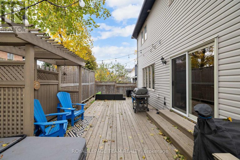 29401591/112-cole-porter-street/woodroffe/ottawa/ontario/K2A3S4_37